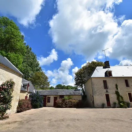 Σπίτι διακοπών Manor In Normandy With And Pool, Cleaning Included Lantheuil
